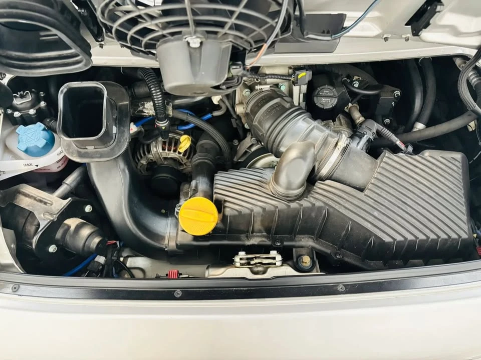2002 Porsche 996 Carrera - Image 14 of 18