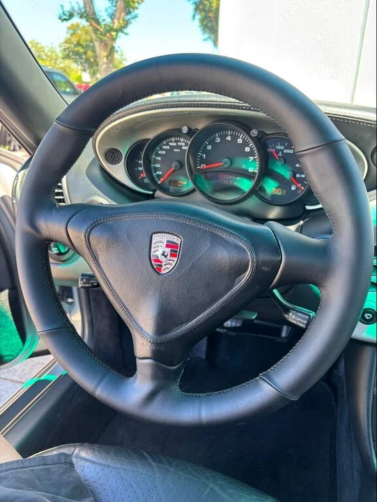 2002 Porsche 996 Carrera - Image 21 of 31