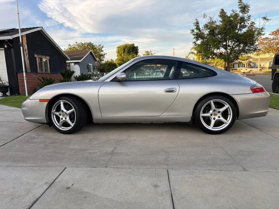 2002 Porsche 996 Carrera - Image 7 of 31