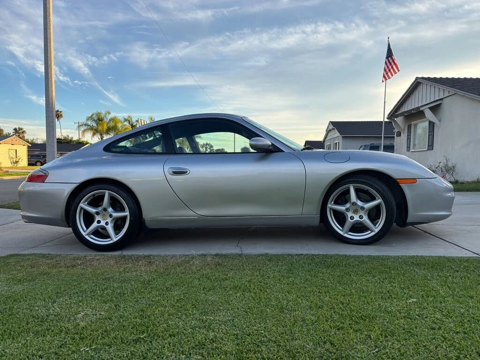2002 Porsche 996 Carrera - Image 8 of 31