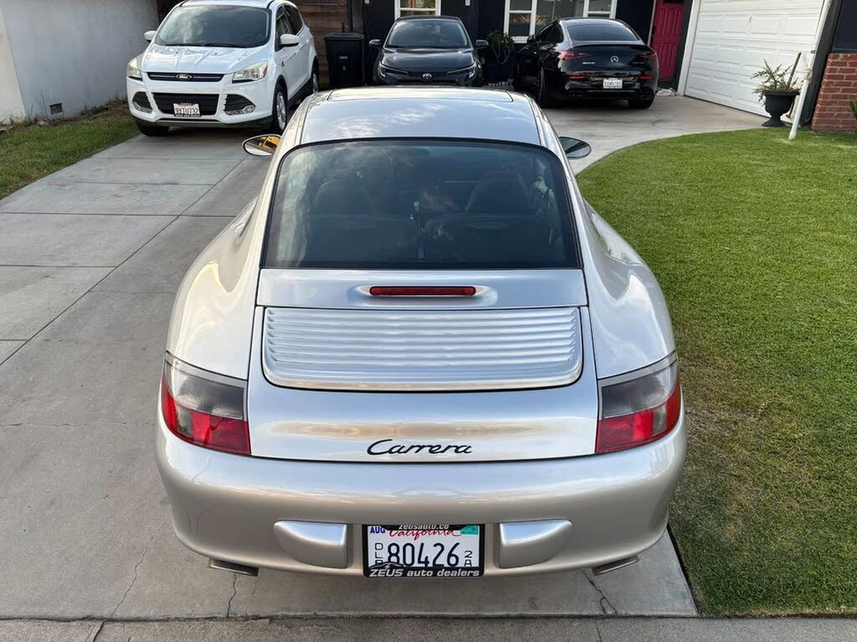 2002 Porsche 996 Carrera - Image 10 of 31