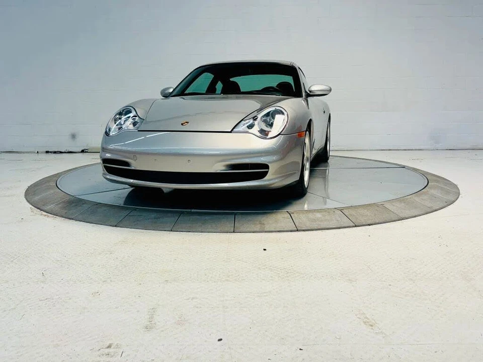2002 Porsche 996 Carrera - Image 10 of 31