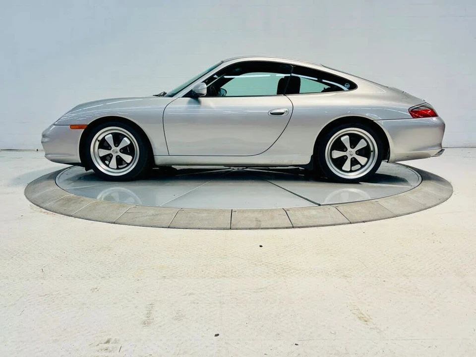 2002 Porsche 996 Carrera - Image 27 of 31