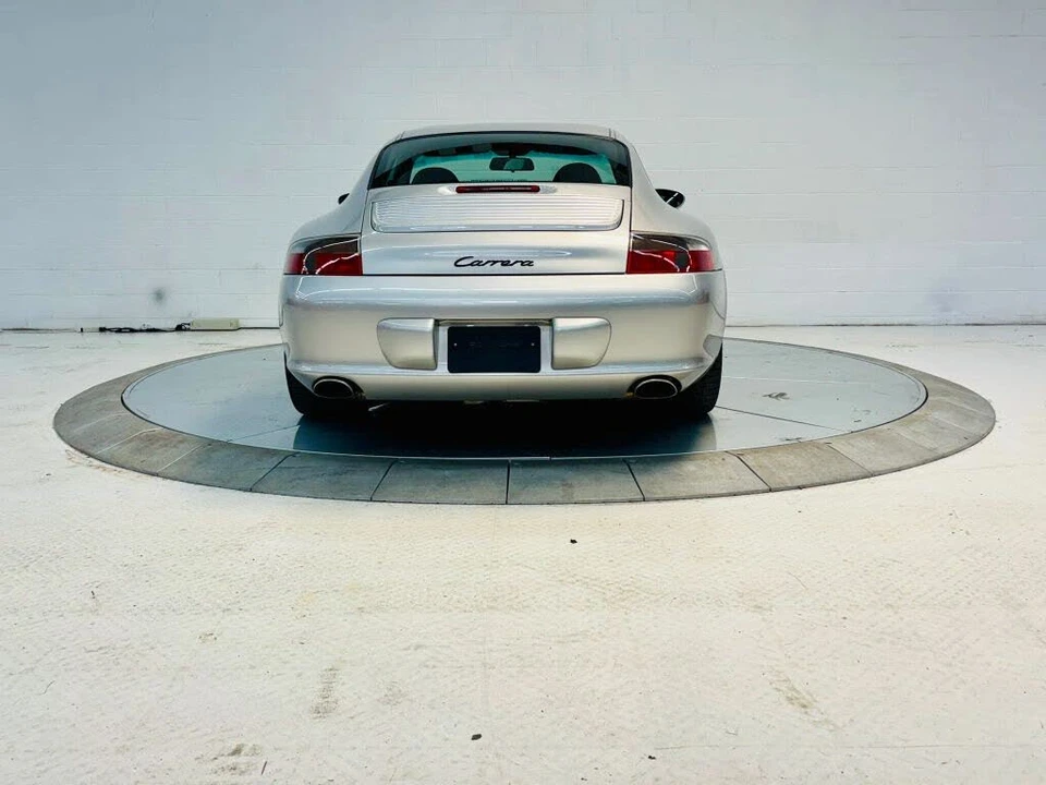 2002 Porsche 996 Carrera - Image 26 of 31