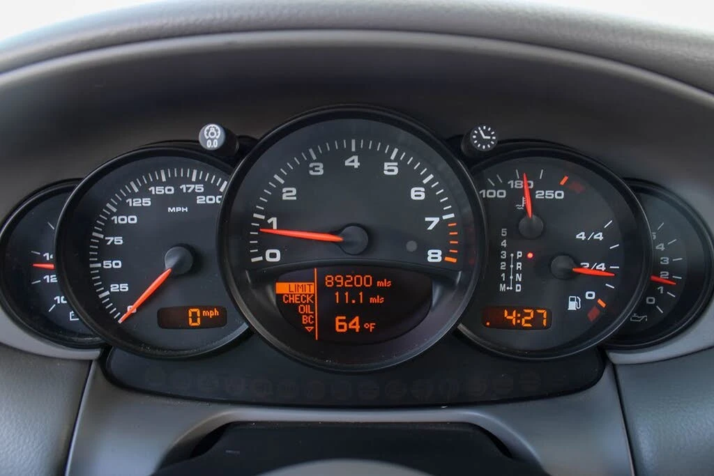 2002 Porsche 996 Carrera - Image 24 of 31