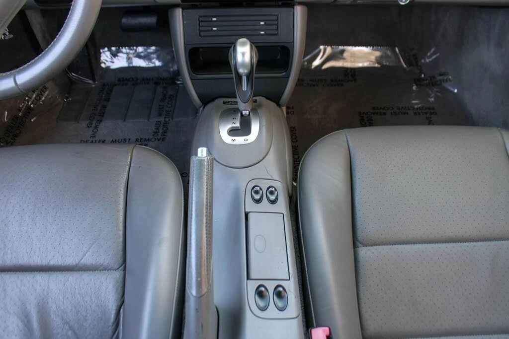 2002 Porsche 996 Carrera - Image 26 of 31