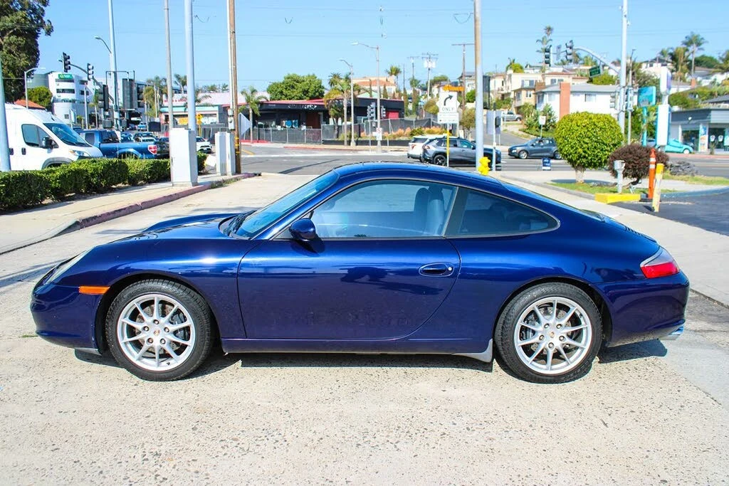 2002 Porsche 996 Carrera - Image 2 of 31