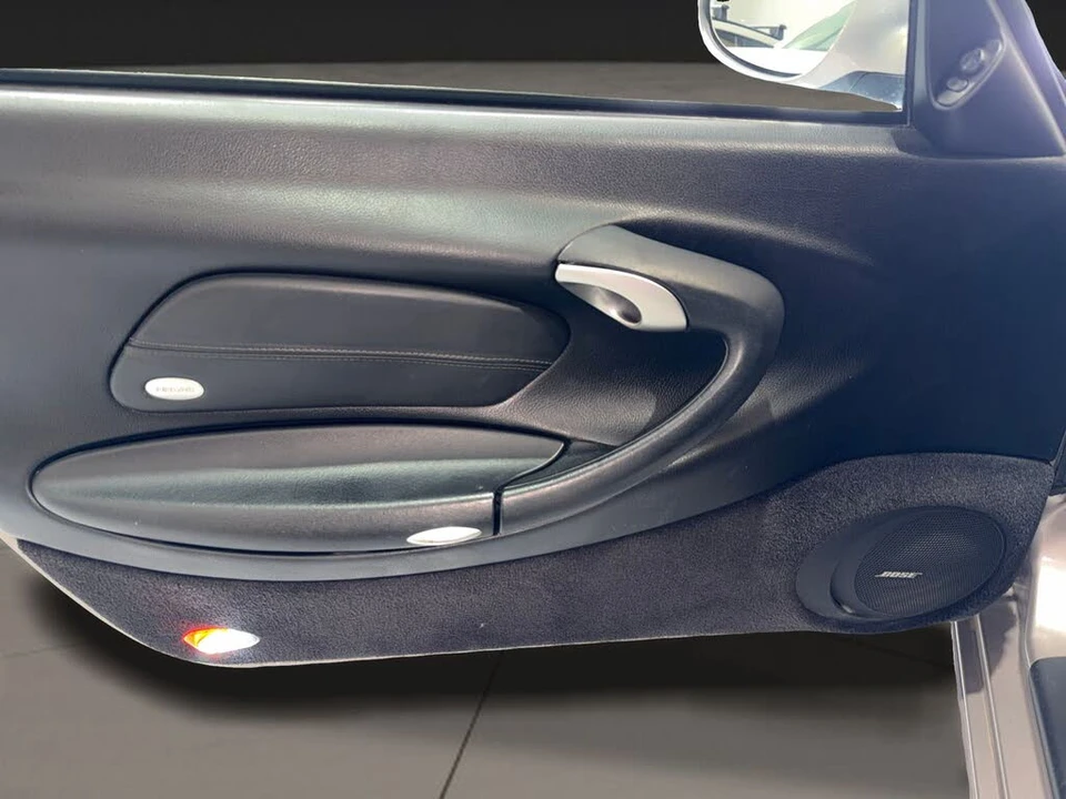 2002 Porsche 996 Carrera - Image 14 of 18
