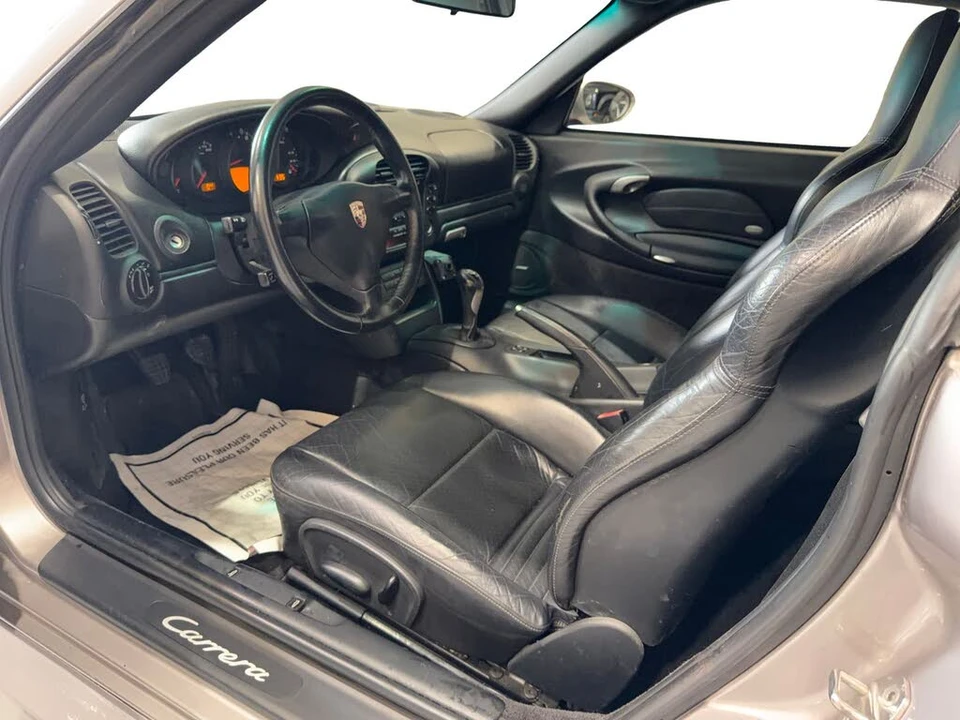 2002 Porsche 996 Carrera - Image 8 of 18