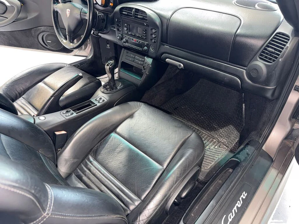 2002 Porsche 996 Carrera - Image 15 of 18