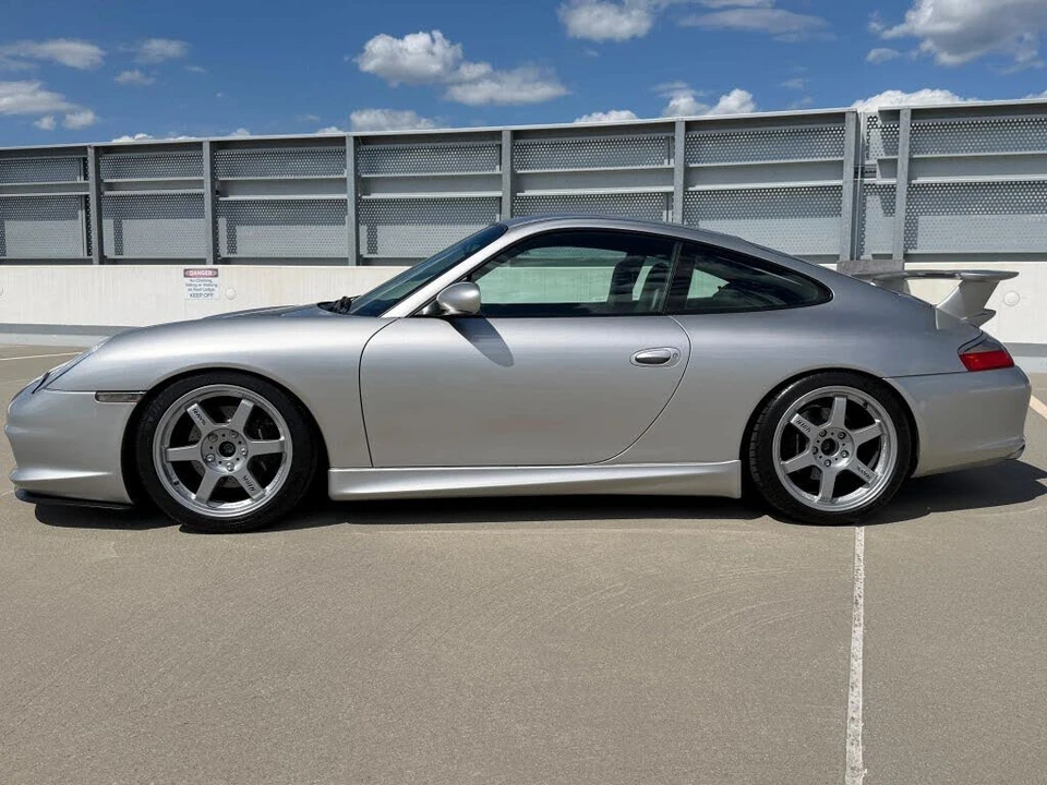 2002 Porsche 996 Carrera - Image 10 of 31