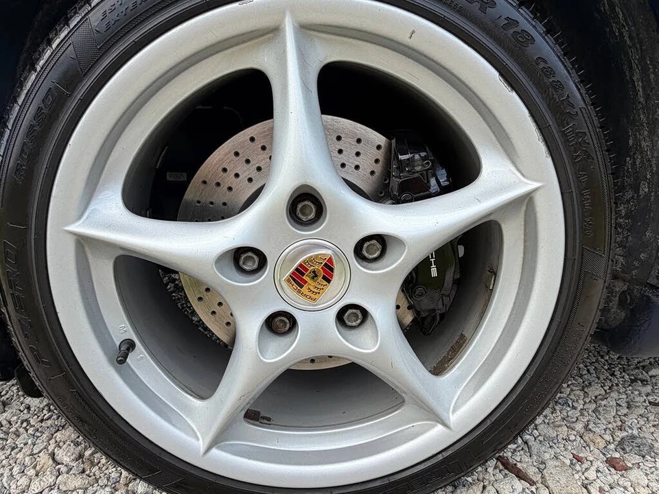 2002 Porsche 996 Carrera - Image 24 of 30