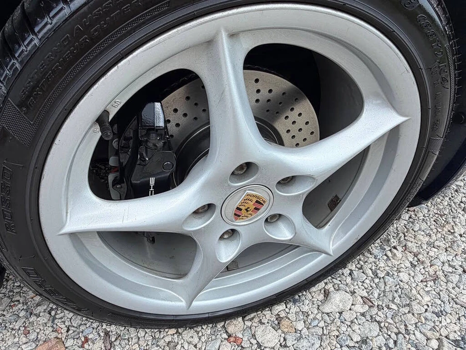 2002 Porsche 996 Carrera - Image 25 of 30