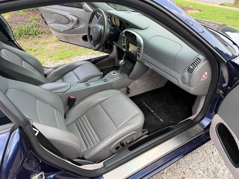 2002 Porsche 996 Carrera - Image 18 of 30