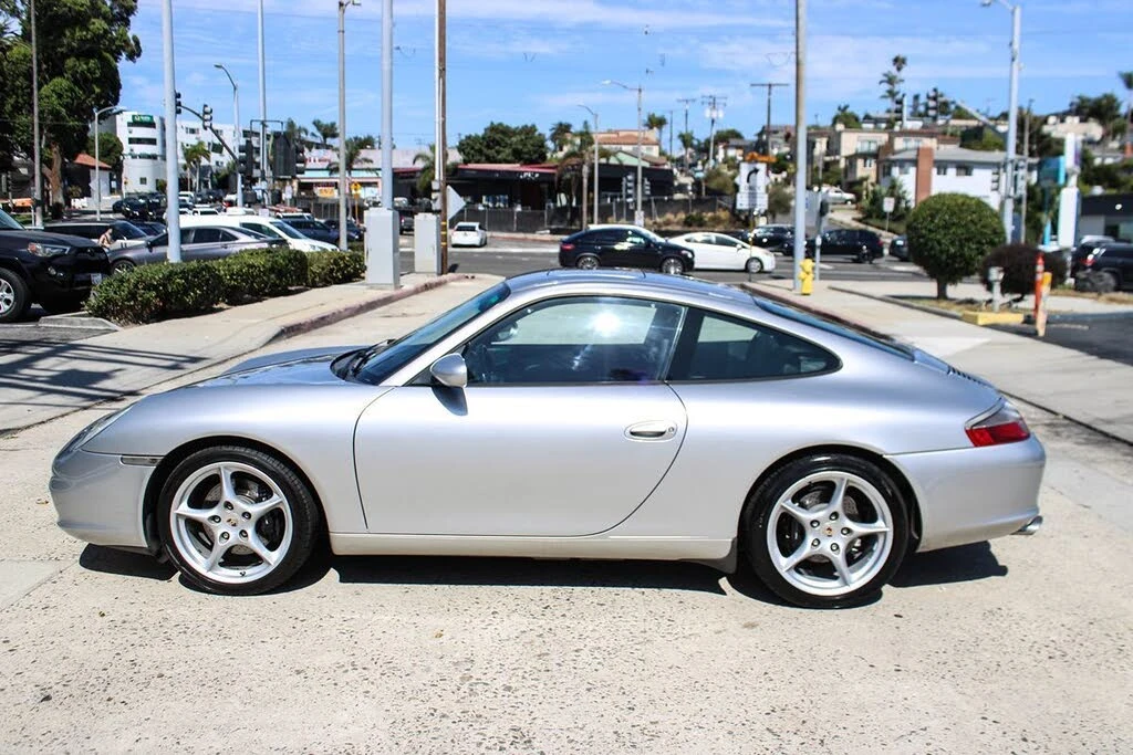 2002 Porsche 996 Carrera - Image 2 of 31