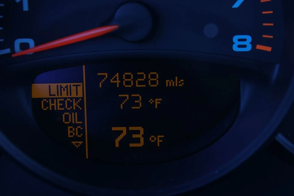 2002 Porsche 996 Carrera - Image 25 of 31