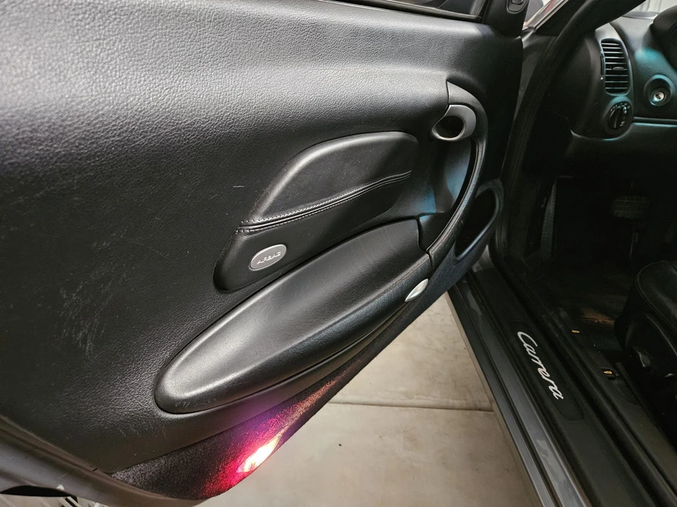 2002 Porsche 996 Carrera - Image 25 of 31