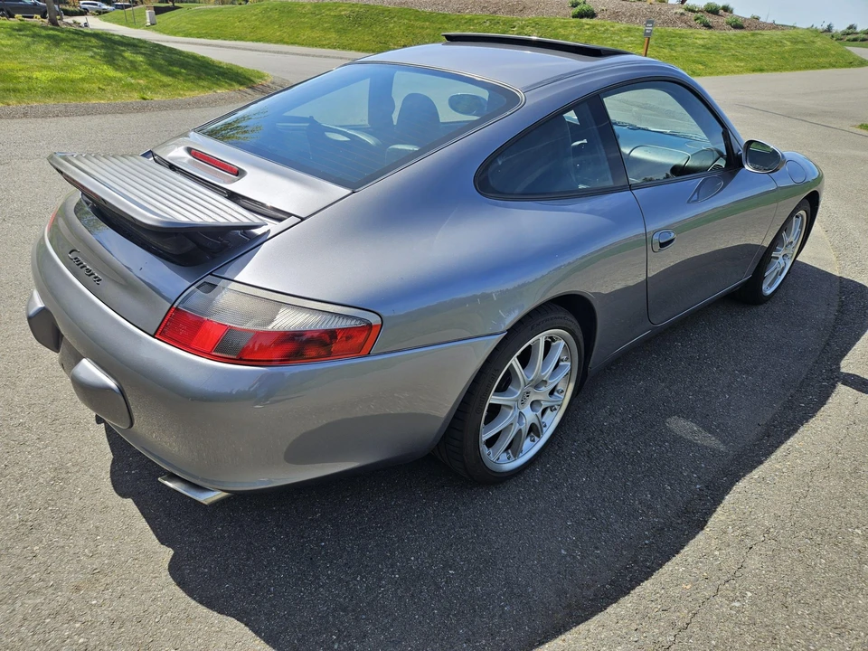 2002 Porsche 996 Carrera - Image 11 of 31