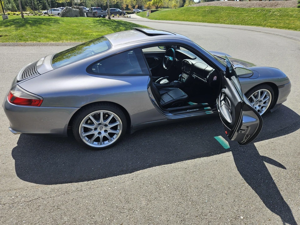 2002 Porsche 996 Carrera - Image 15 of 31