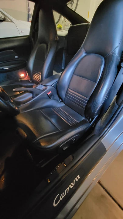 2002 Porsche 996 Carrera - Image 27 of 31