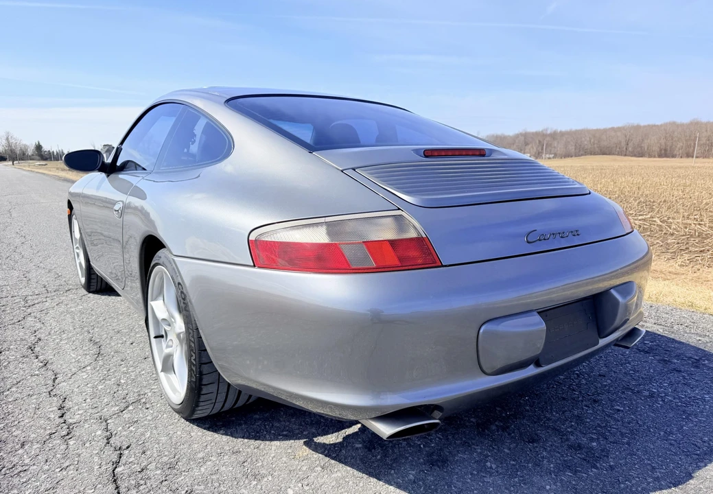 2002 Porsche 996 Carrera - Image 24 of 31