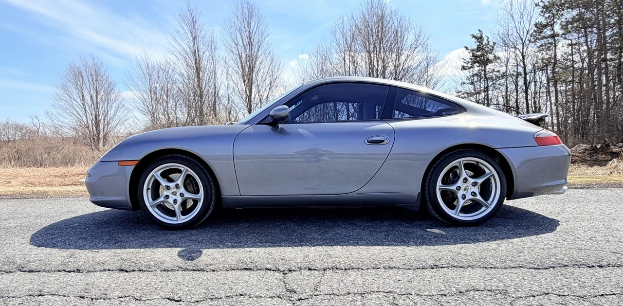 2002 Porsche 996 Carrera - Image 27 of 31