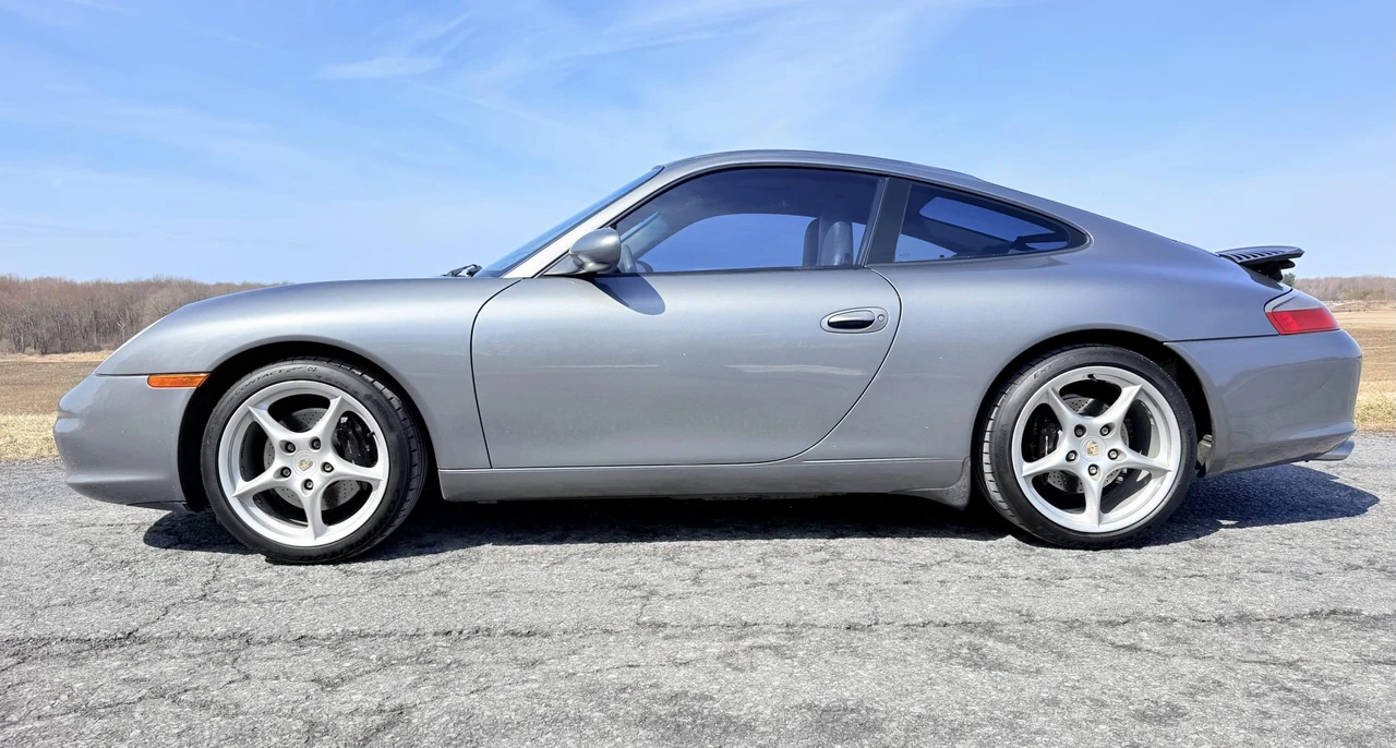 2002 Porsche 996 Carrera - Image 30 of 31