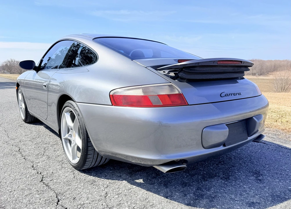 2002 Porsche 996 Carrera - Image 25 of 31