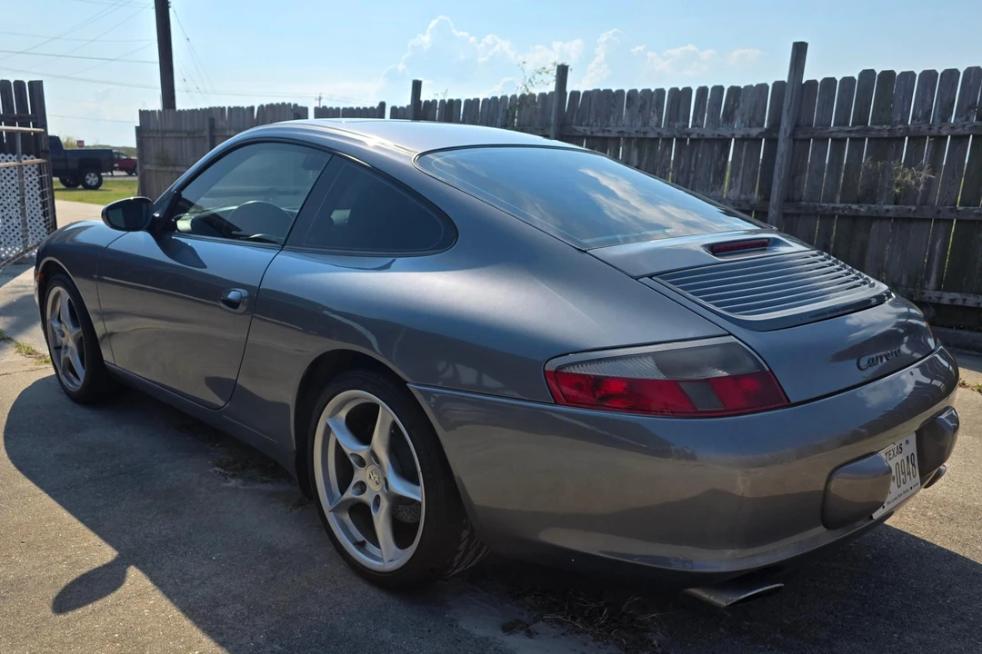 2002 Porsche 996 Carrera - Image 4 of 31