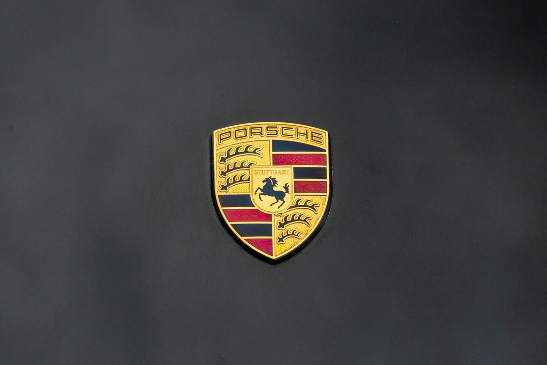 2002 Porsche 996 Carrera - Image 14 of 31