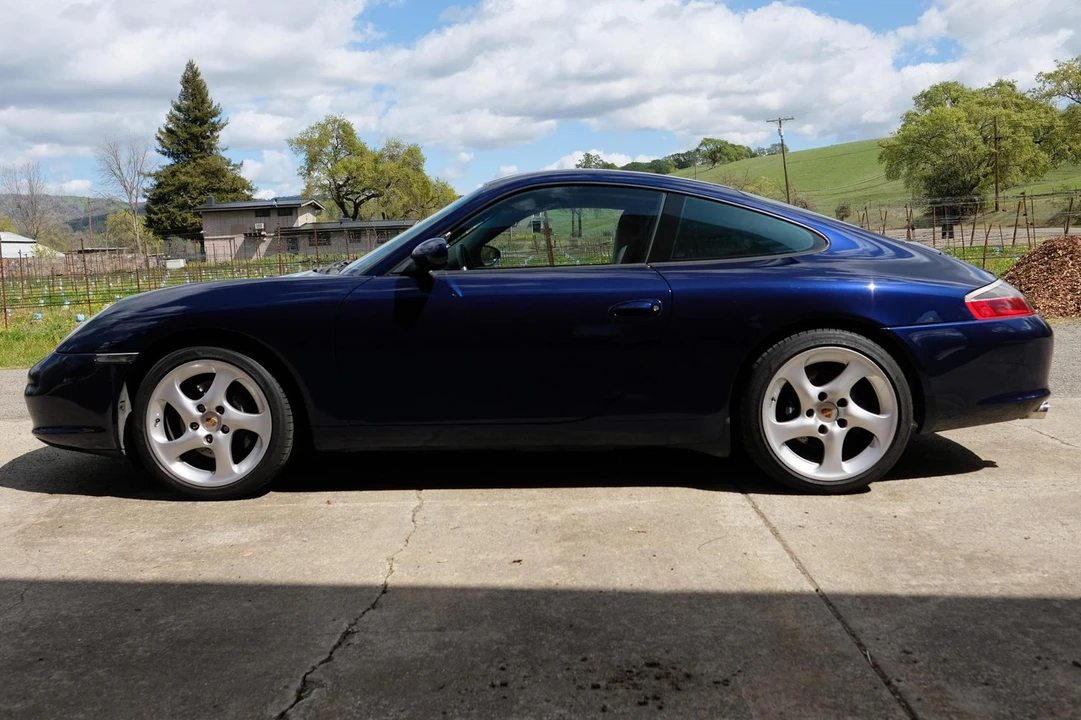 2002 Porsche 996 Carrera - Image 3 of 5