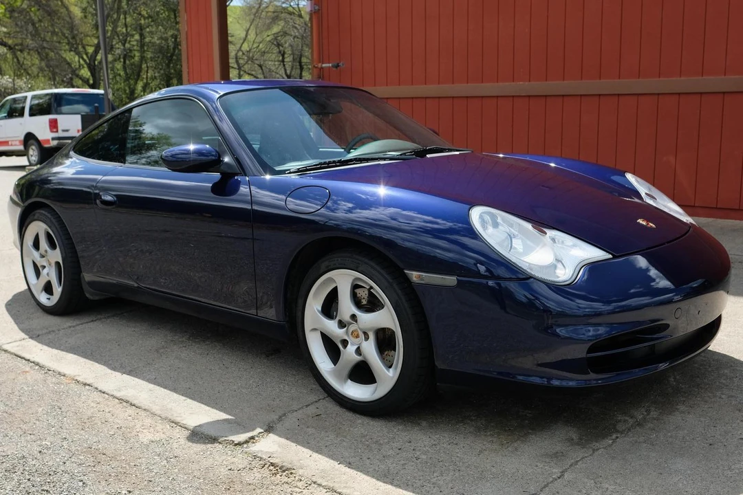 2002 Porsche 996 Carrera - Image 2 of 5
