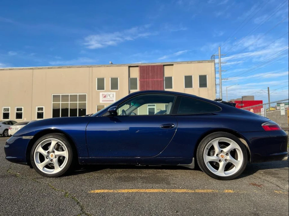 2002 Porsche 996 Carrera - Image 21 of 31