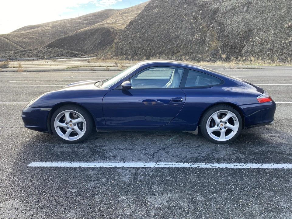 2002 Porsche 996 Carrera - Image 19 of 31