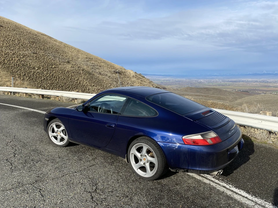 2002 Porsche 996 Carrera - Image 25 of 31