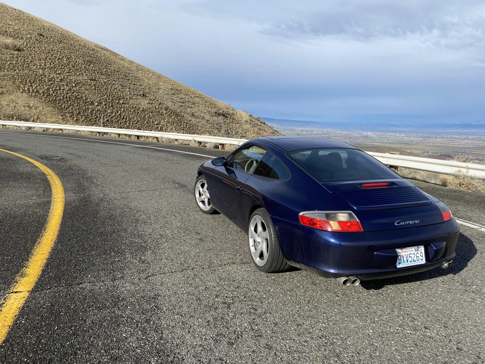 2002 Porsche 996 Carrera - Image 27 of 31