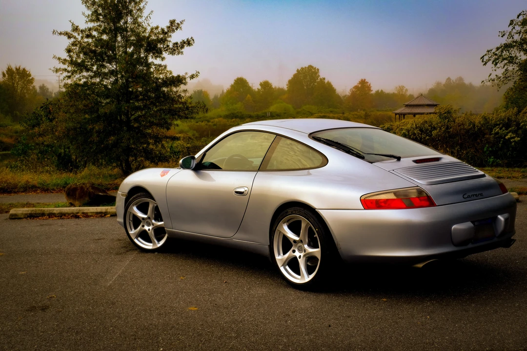 2002 Porsche 996 Carrera - Image 9 of 15