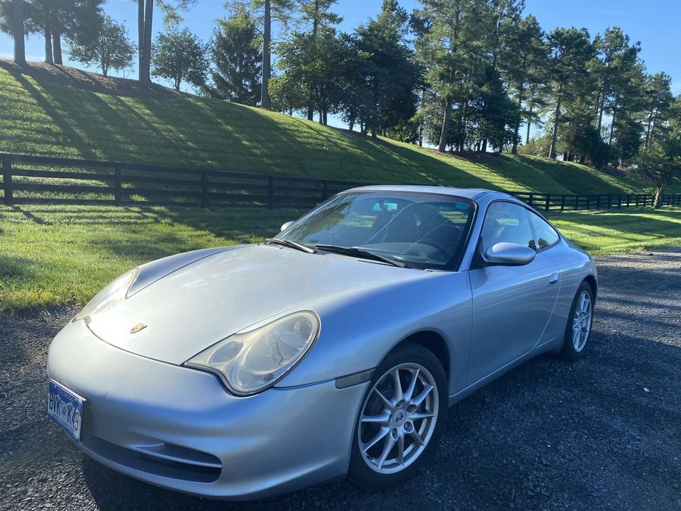 2002 Porsche 996 Carrera - Image 2 of 15