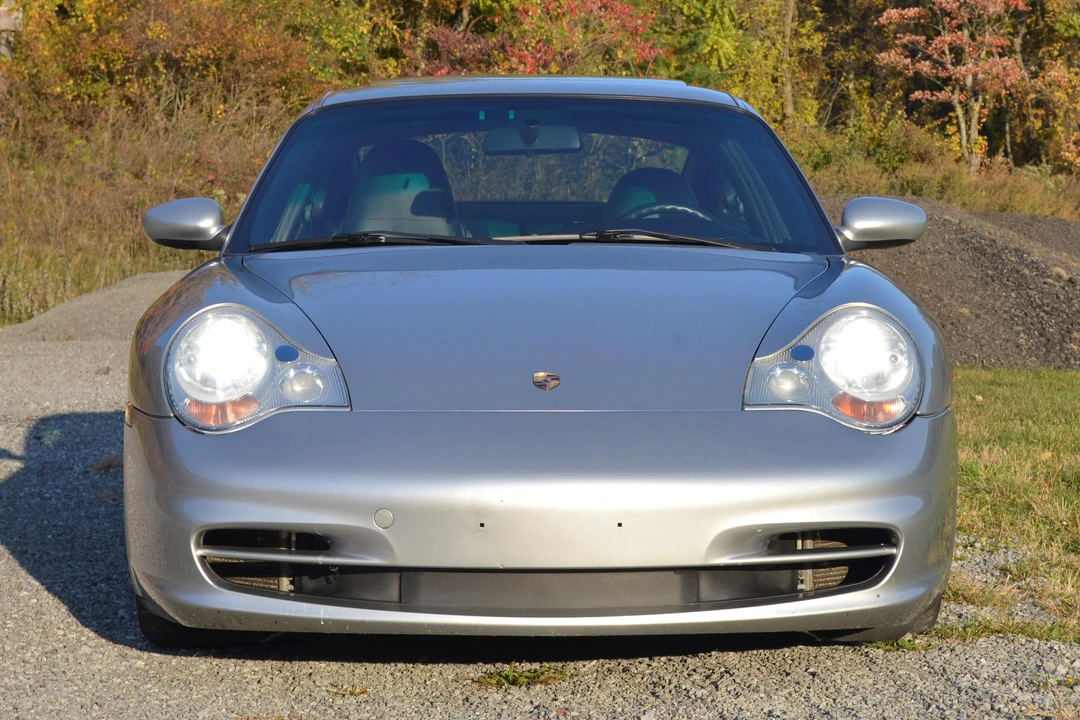 2002 Porsche 996 Carrera - Image 2 of 5