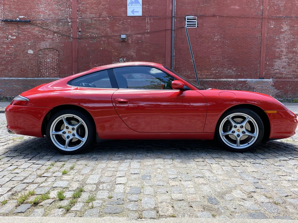2002 Porsche 996 Carrera - Image 11 of 31