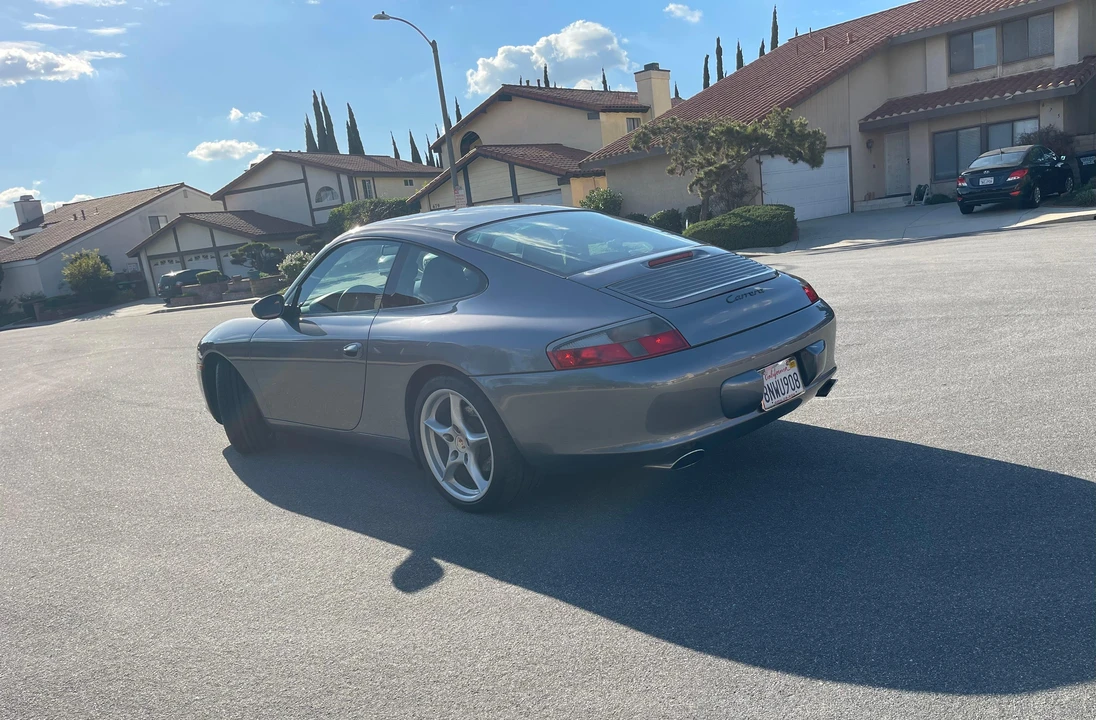 2002 Porsche 996 Carrera - Image 12 of 31