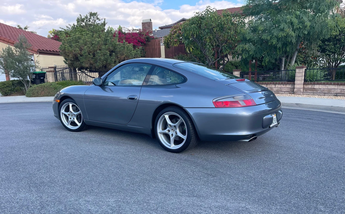 2002 Porsche 996 Carrera - Image 11 of 31