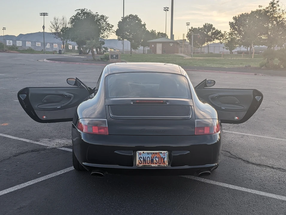 2002 Porsche 996 Carrera - Image 28 of 31