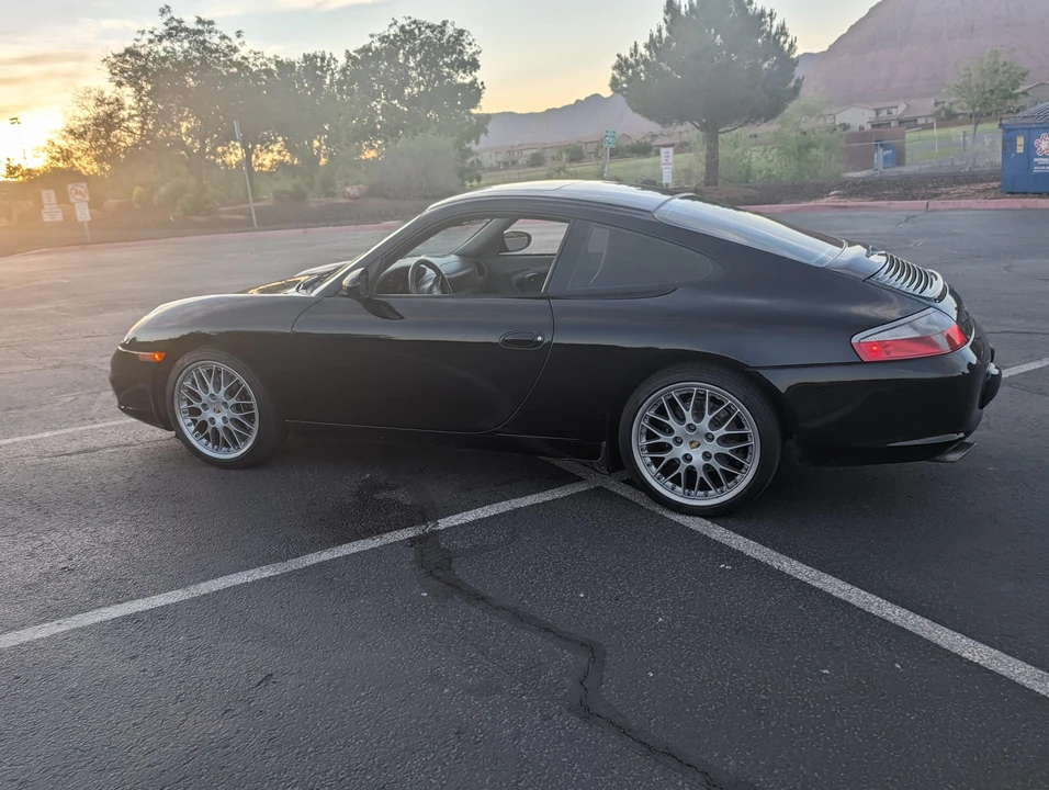 2002 Porsche 996 Carrera - Image 25 of 31