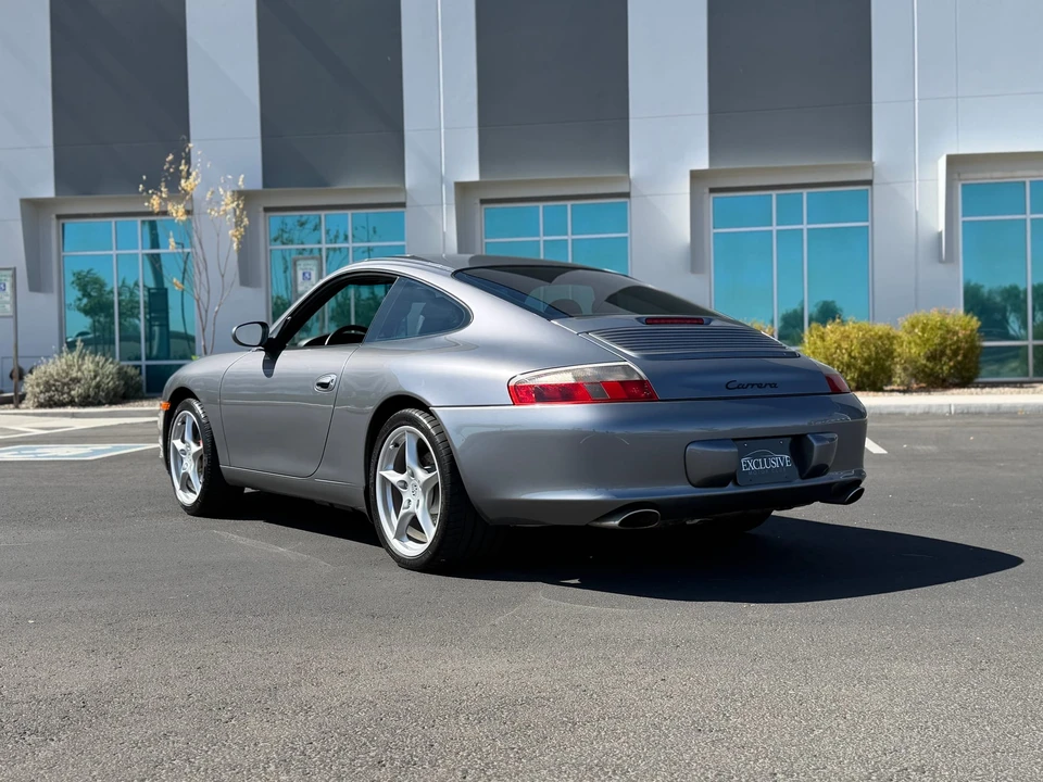 2002 Porsche 996 Carrera - Image 9 of 31