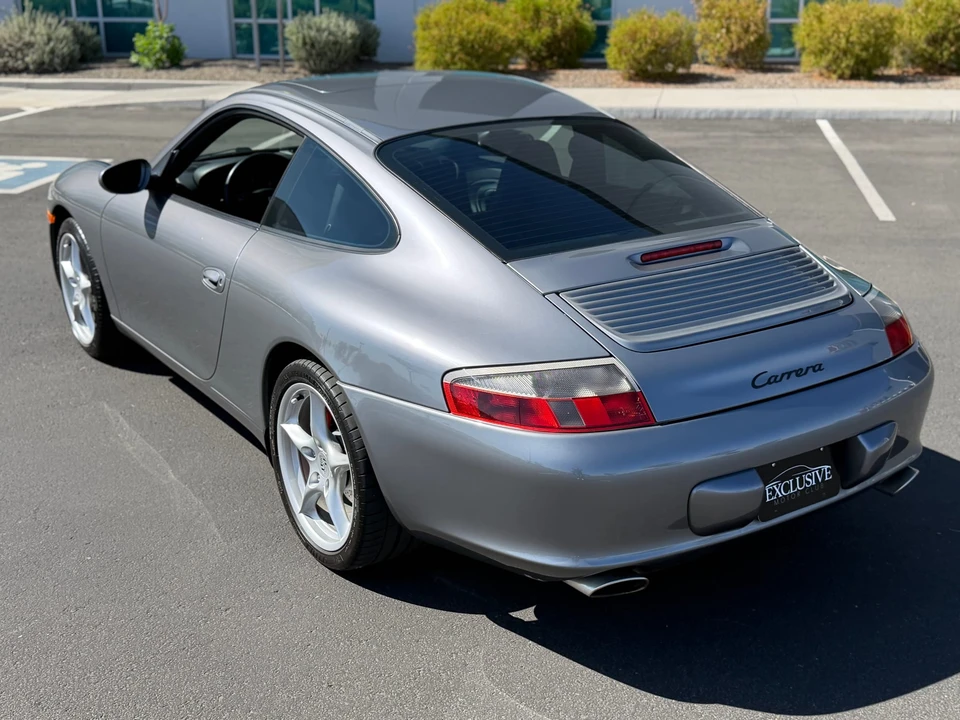 2002 Porsche 996 Carrera - Image 10 of 31