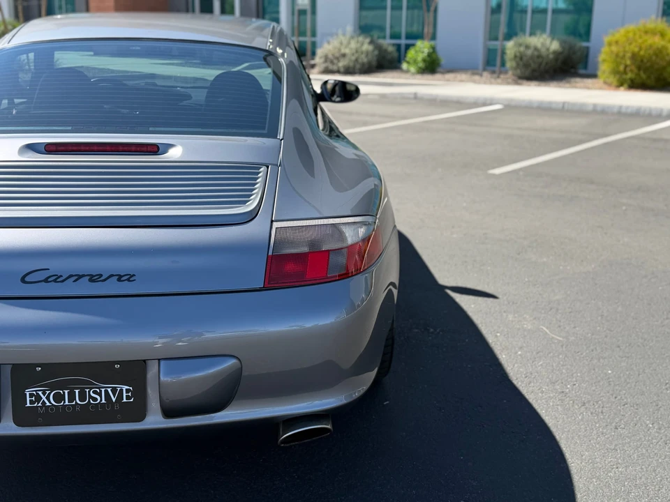 2002 Porsche 996 Carrera - Image 27 of 31