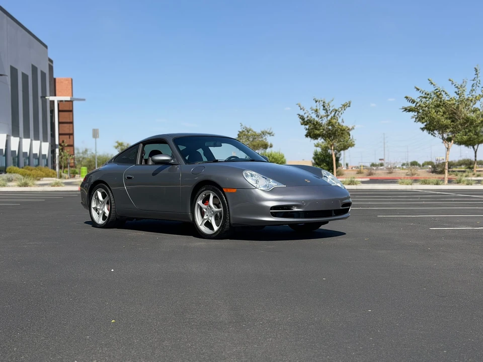 2002 Porsche 996 Carrera - Image 2 of 31