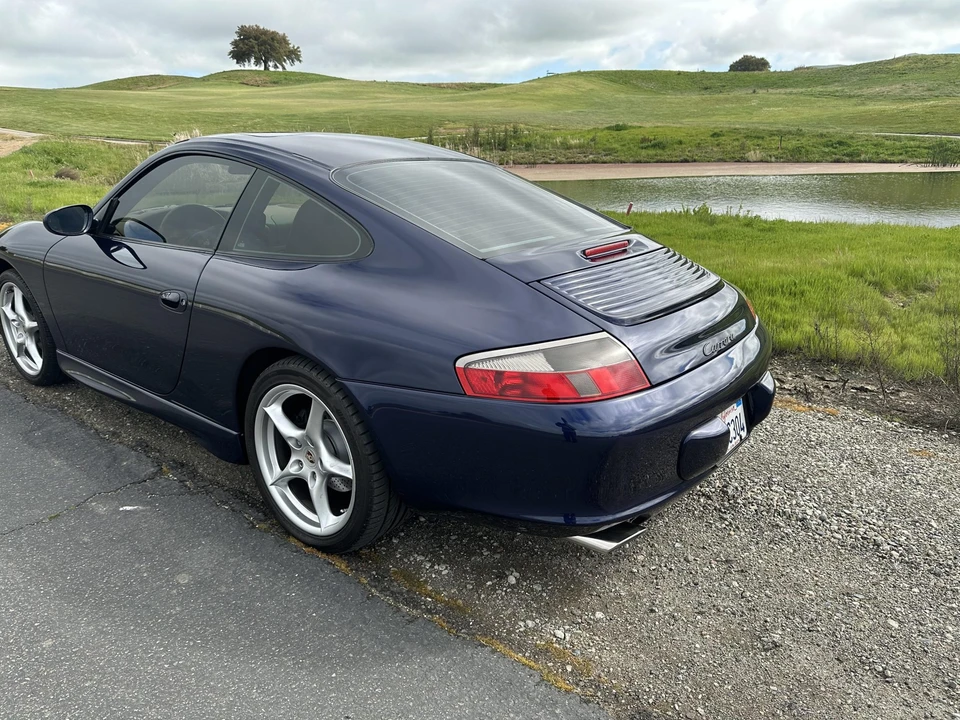 2002 Porsche 996 Carrera - Image 12 of 31