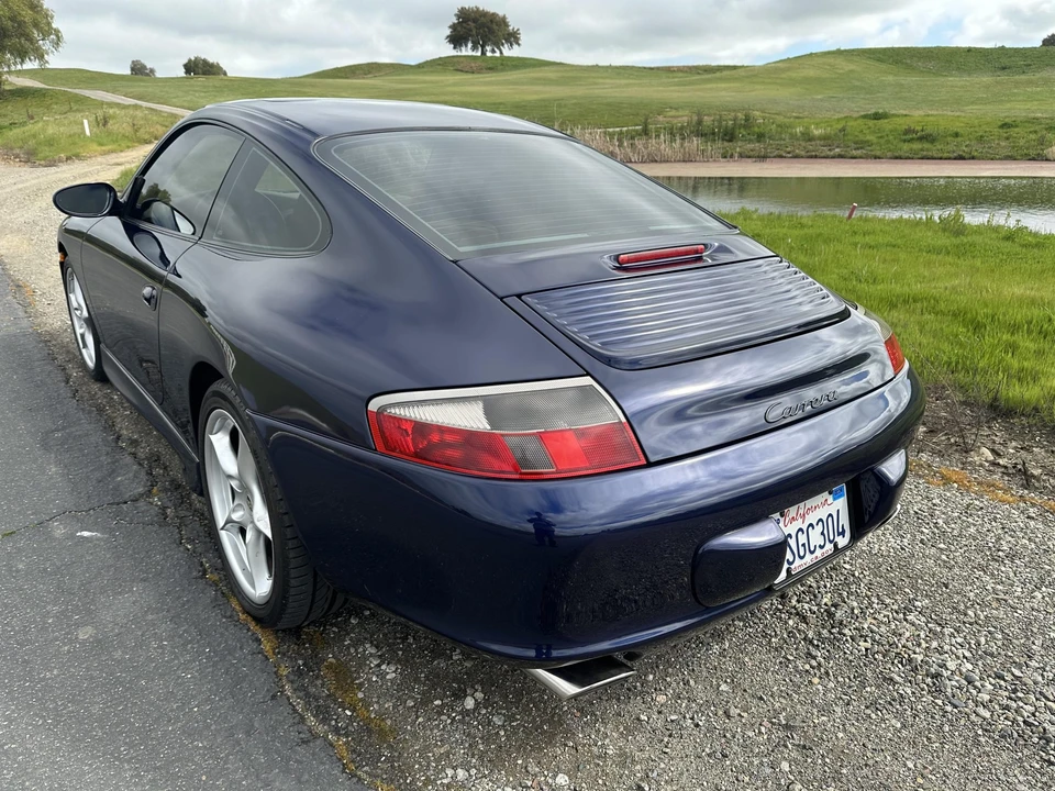 2002 Porsche 996 Carrera - Image 5 of 31